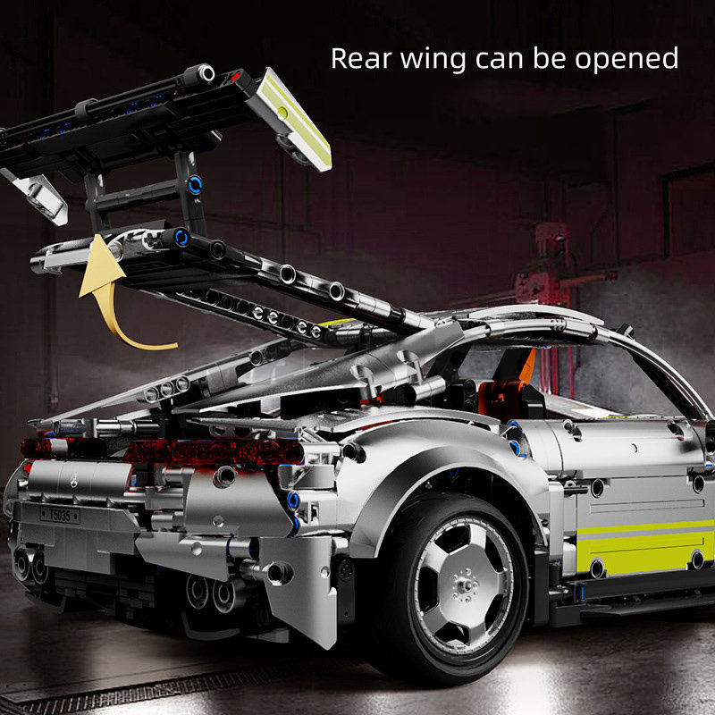 The Mercedes AMG GT-marstoy