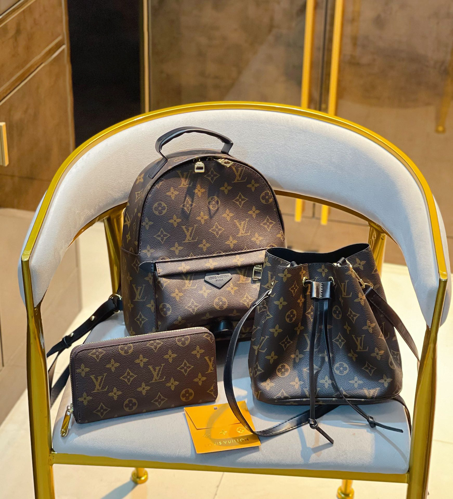 【すぐ届く】ルイヴィトン☆定番人気☆LOUISVUITTON 3点セット お得