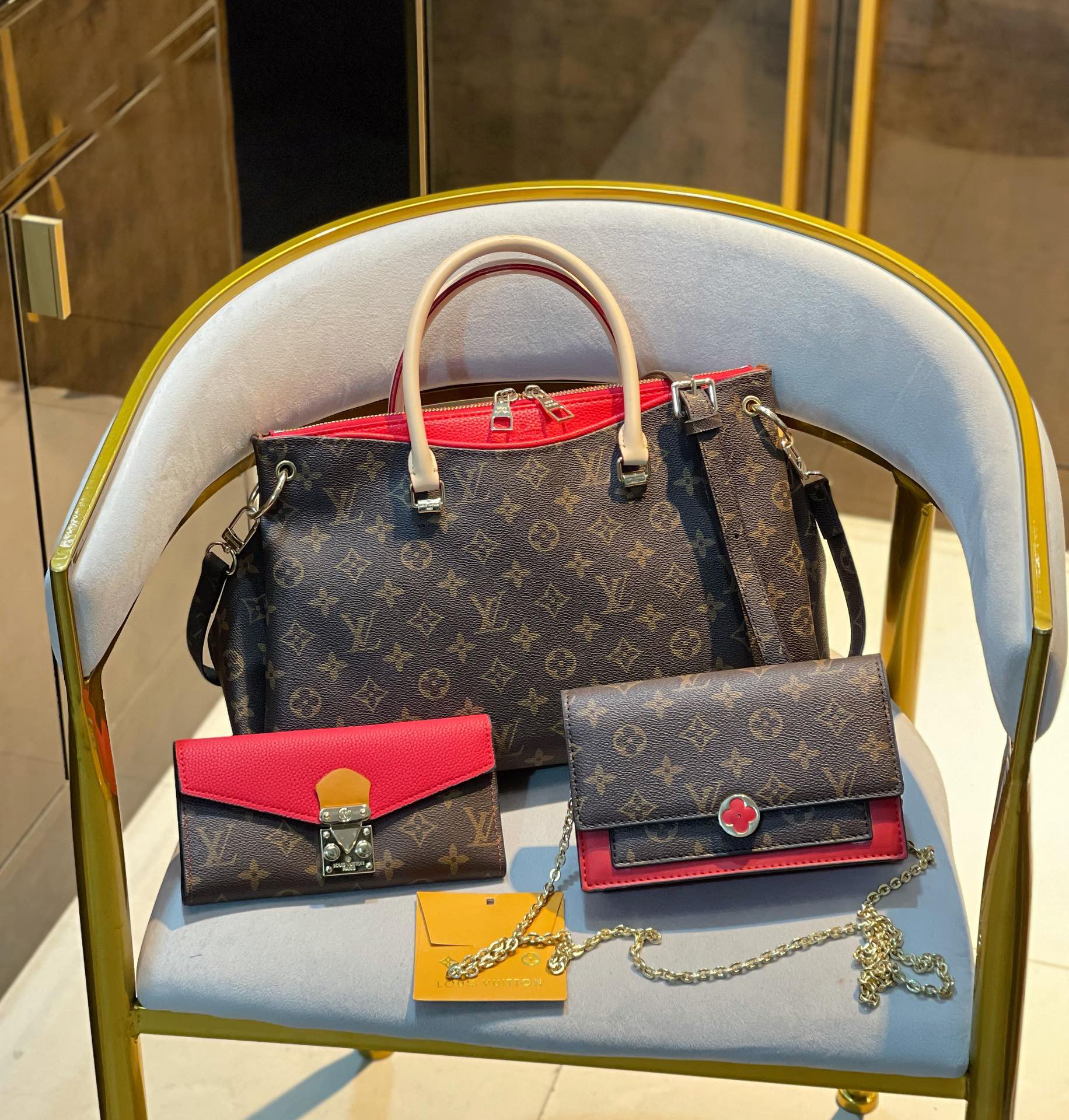 【すぐ届く】ルイヴィトン☆定番人気☆LOUISVUITTON 3点セット お得