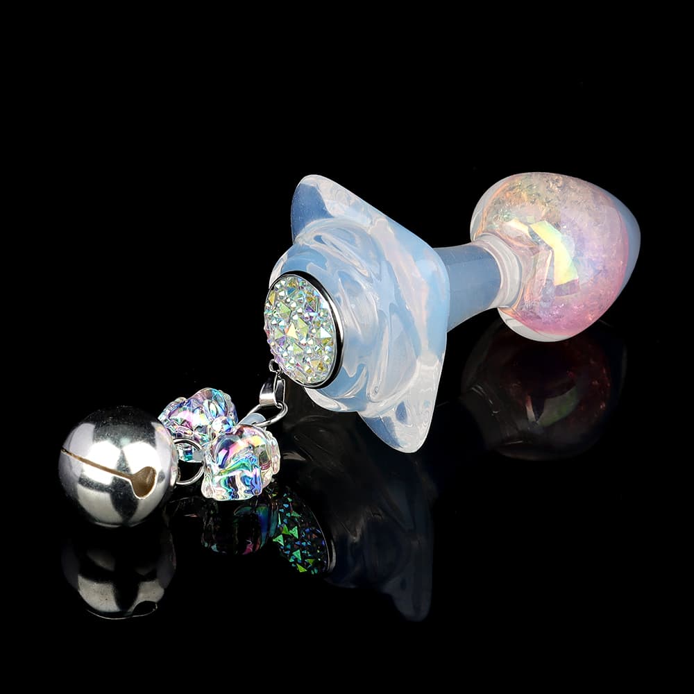 パステルカラーの桃ハート風水晶アナルプラグ、4 種付属品で多様な快楽体験をお届け