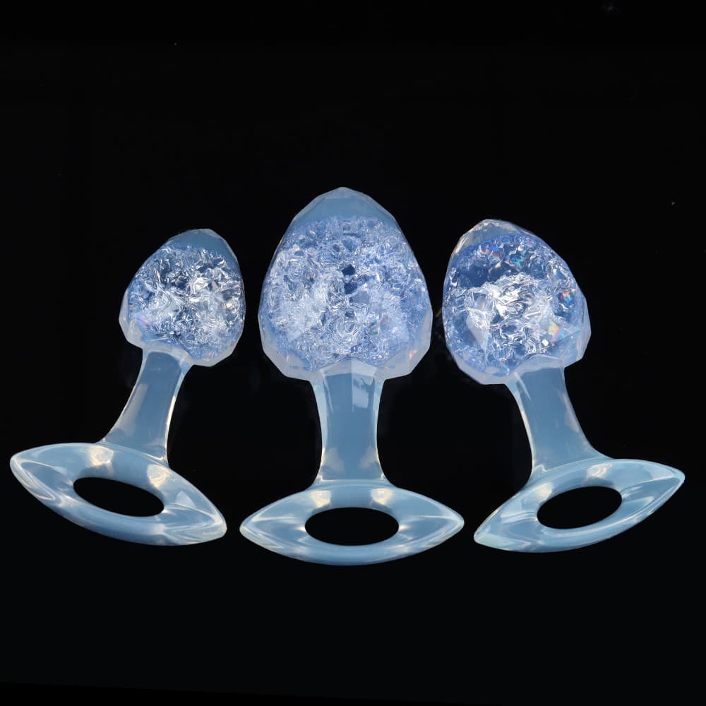 ダイヤモンド型クリスタルアナルプラグ 9色、3サイズ