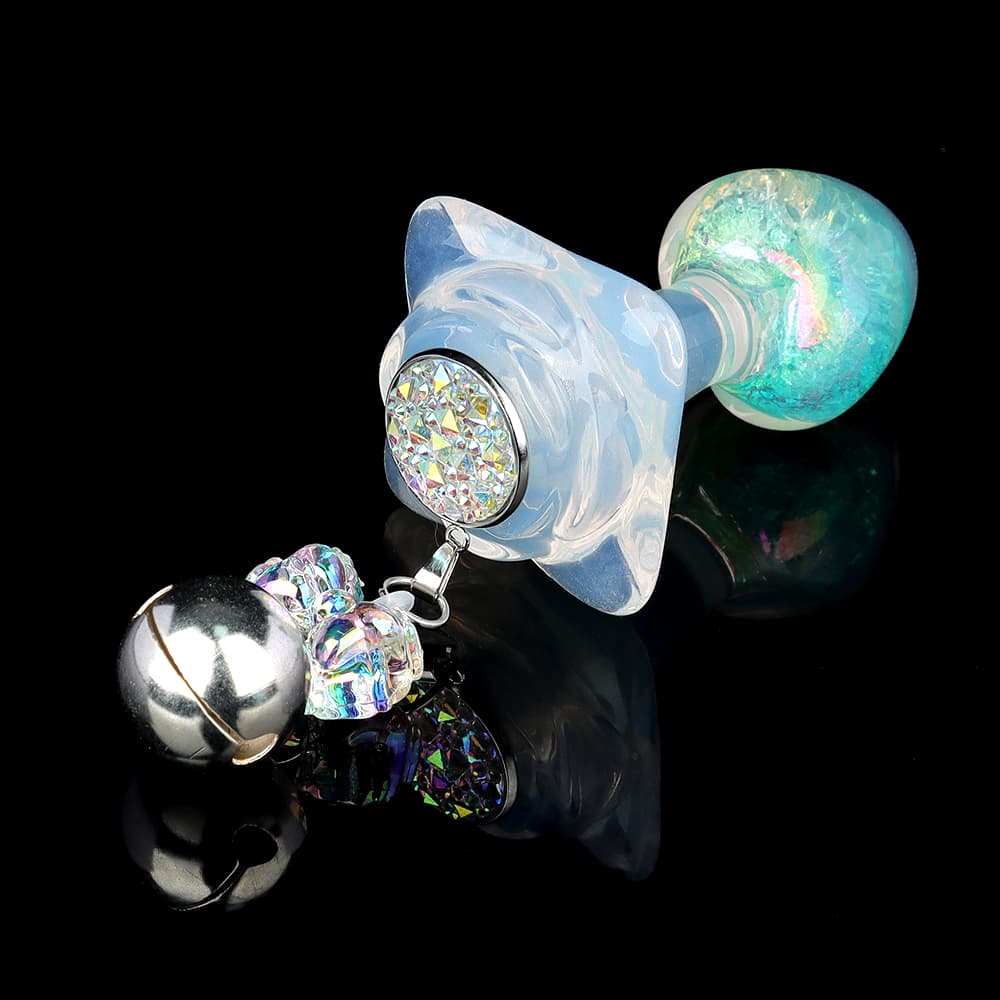 パステルカラーの桃ハート風水晶アナルプラグ、4 種付属品で多様な快楽体験をお届け