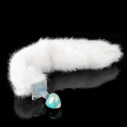 パステルカラーの桃ハート風水晶アナルプラグ、4 種付属品で多様な快楽体験をお届け