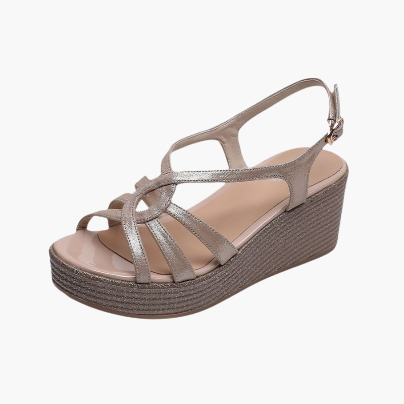 ウェッジヒールのピープトゥサンダル