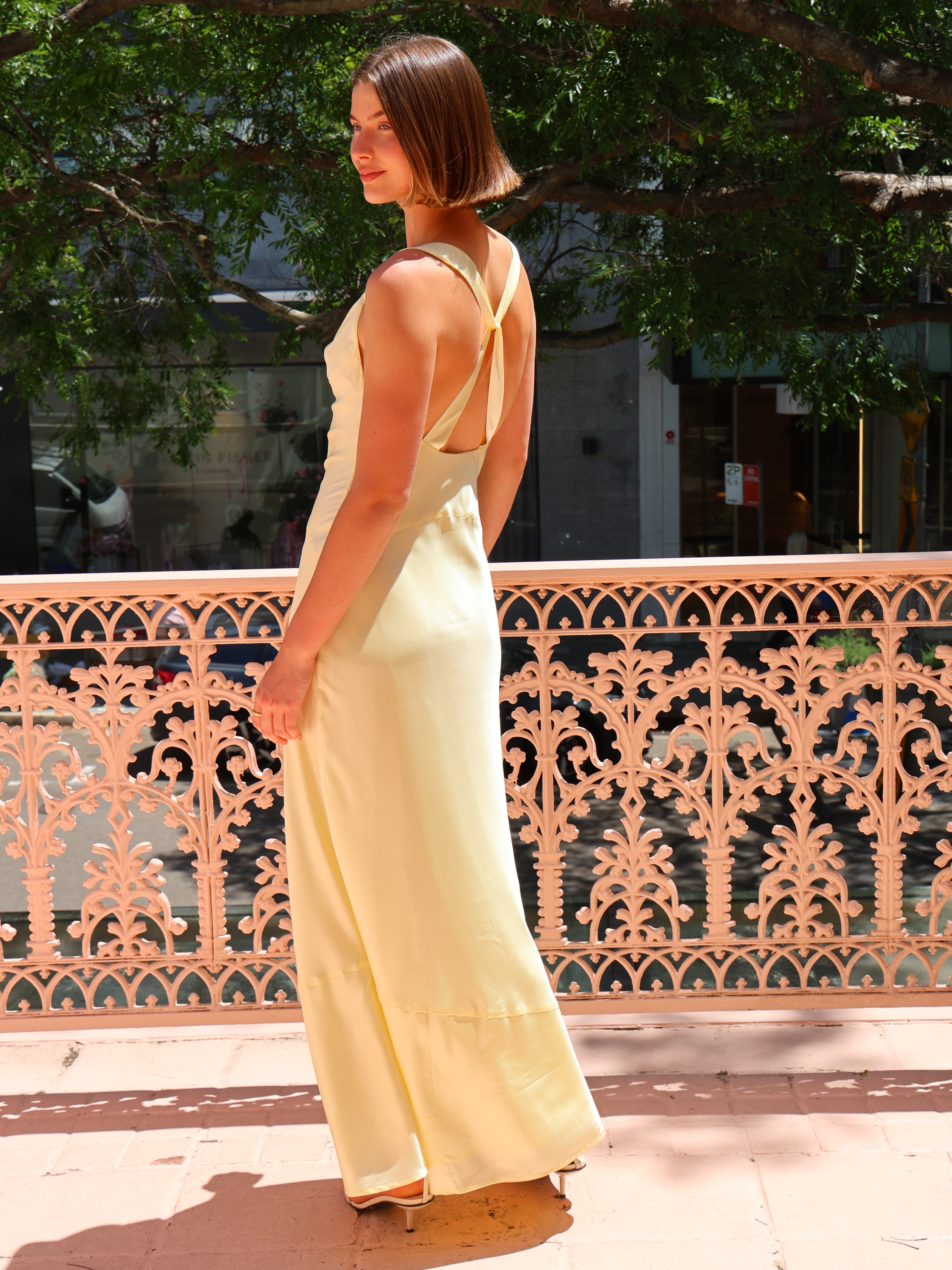 Women's Charming V-Neck Butter Dress