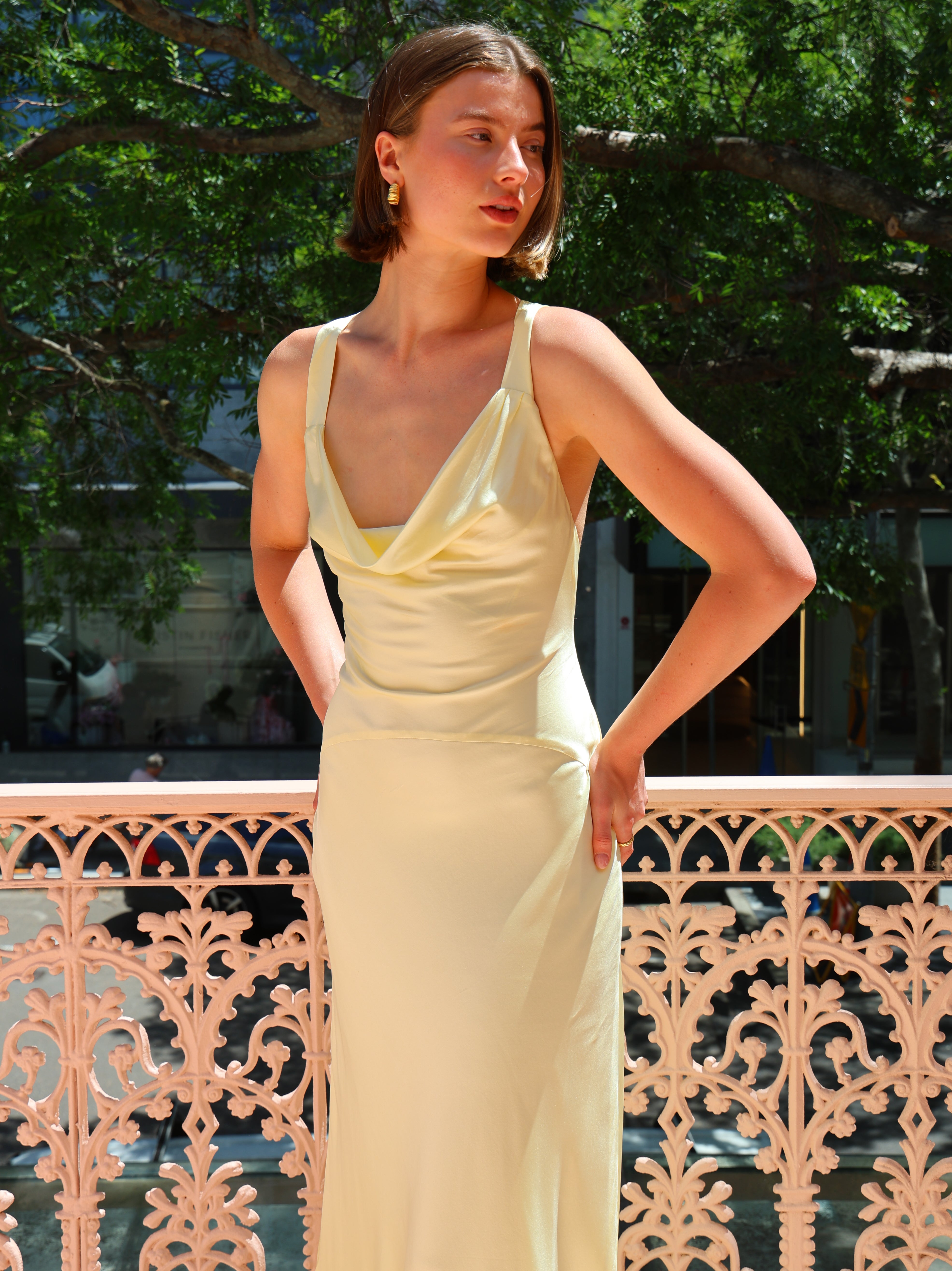 Women's Charming V-Neck Butter Dress
