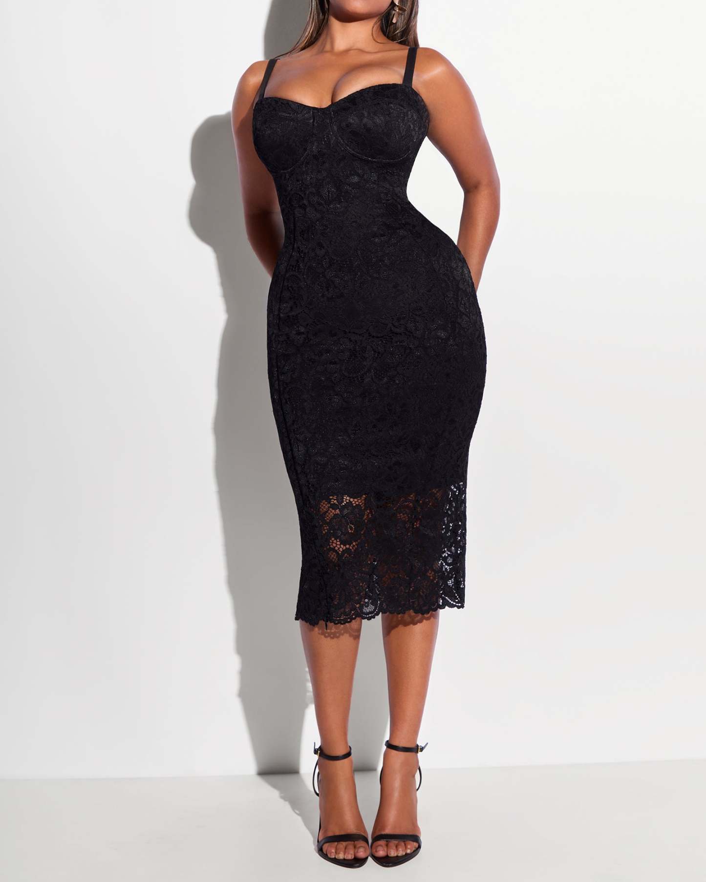 Seamed Lushy Pencil Dress - Lace Black
