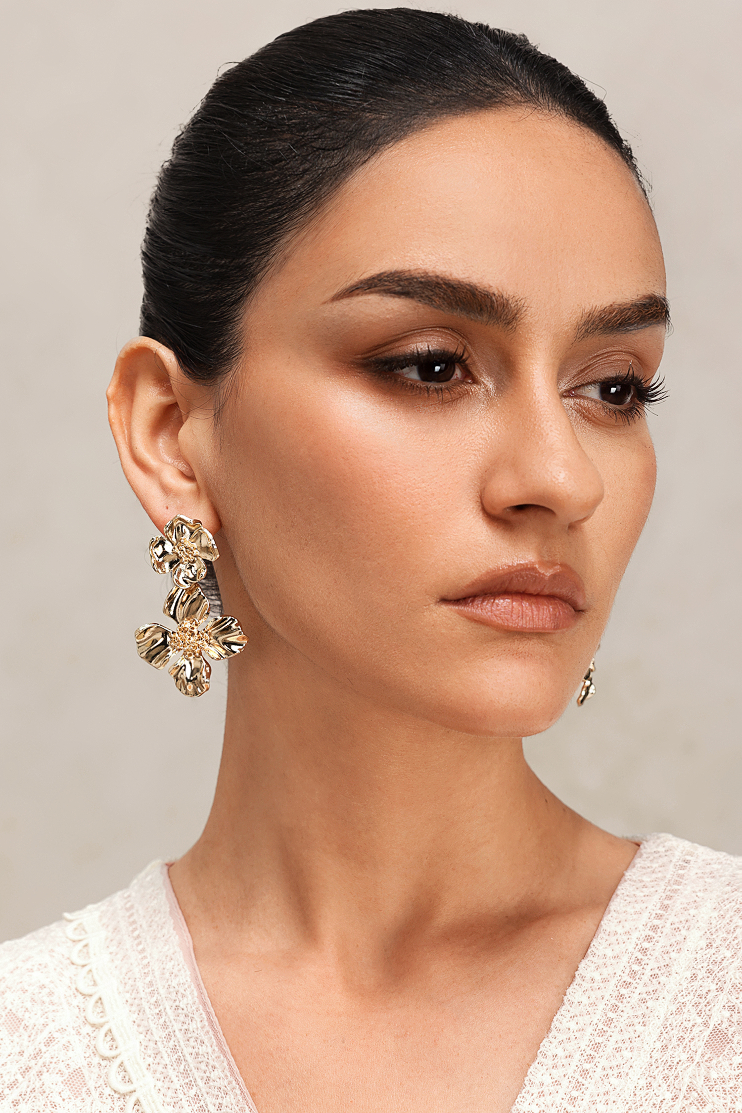 Pillose Flowers Metal Earrings