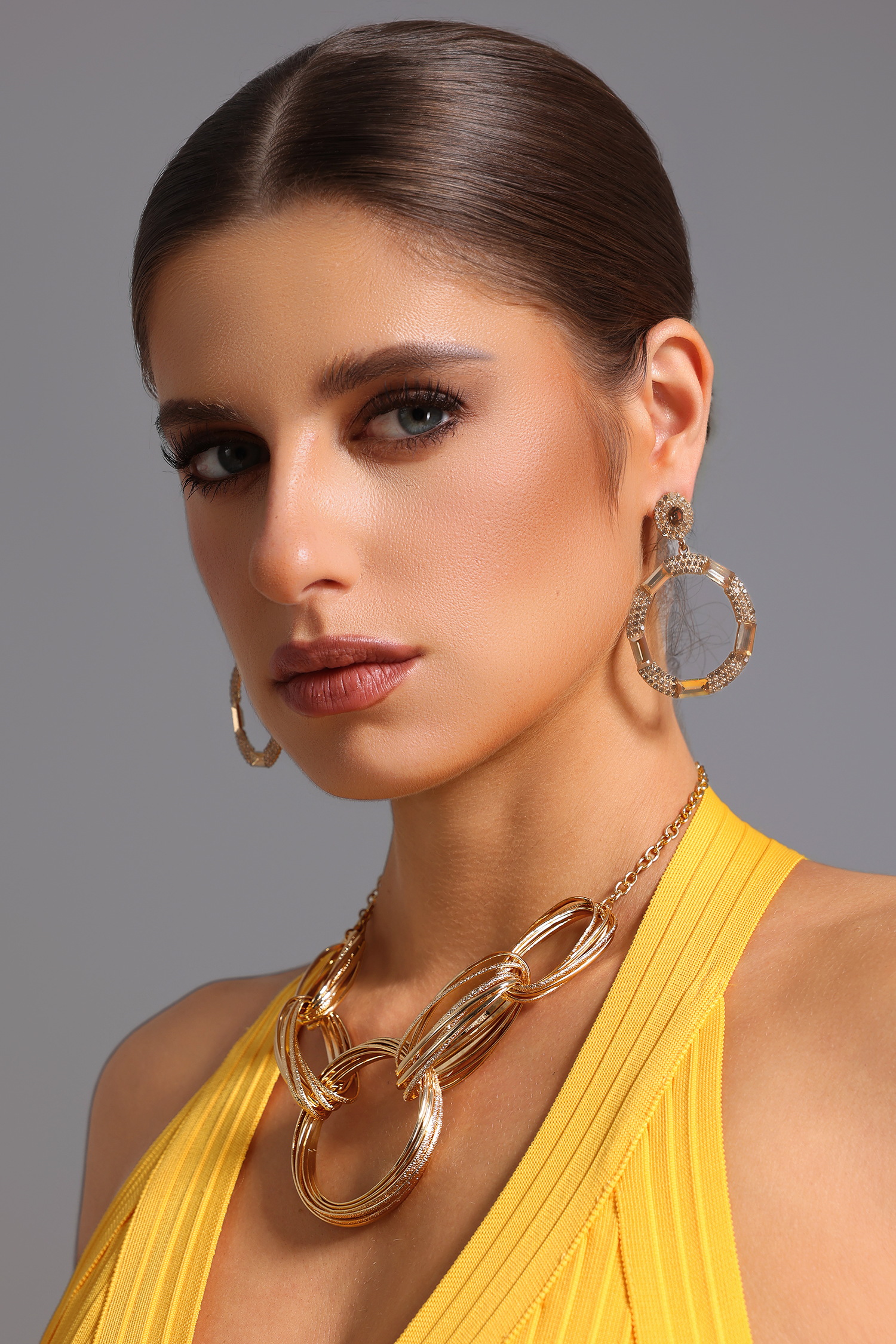 Glenora Multiple Layers Line Circle Necklace