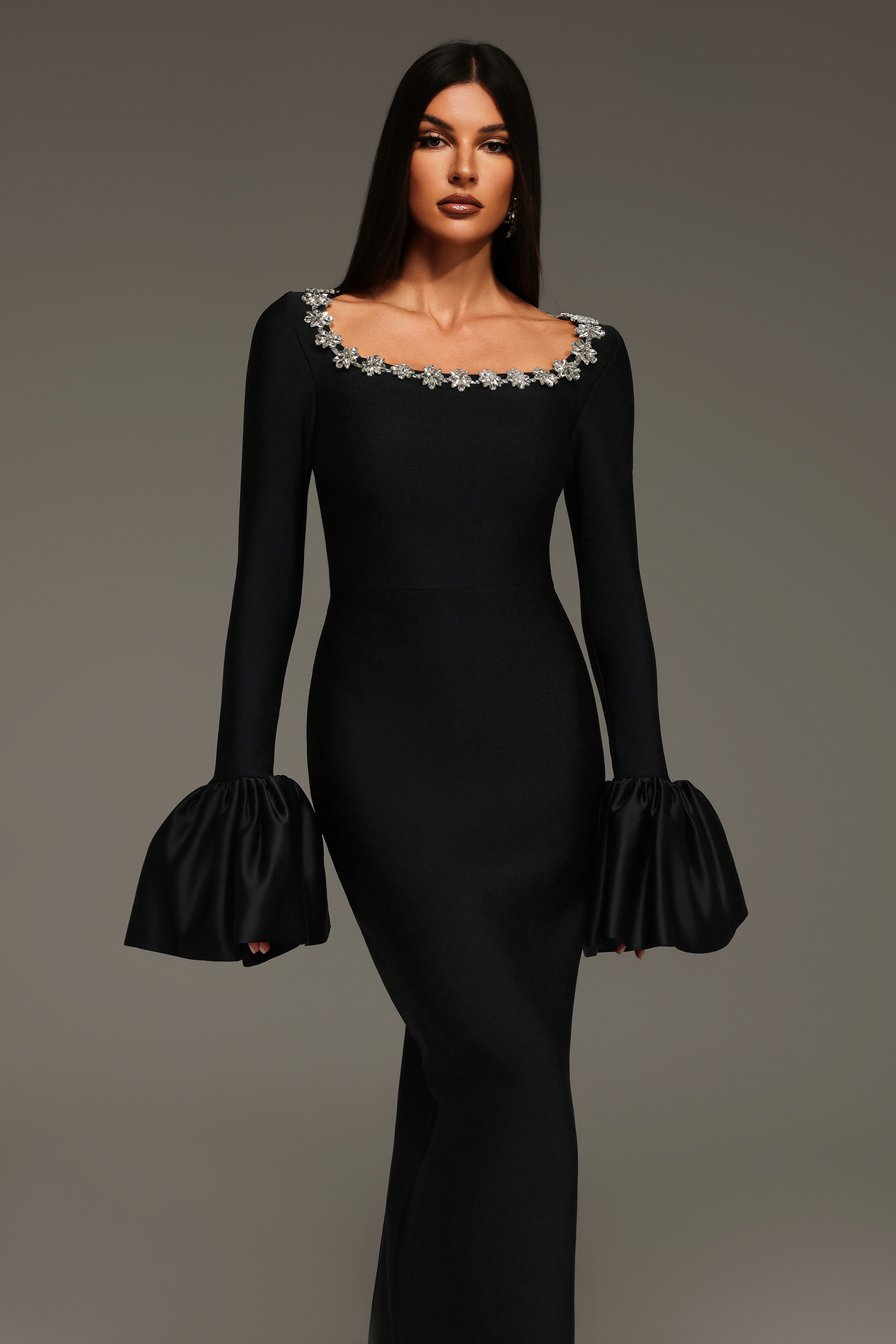 Rury Trumpet Sleeve Diamond Bandage Maxi Dress