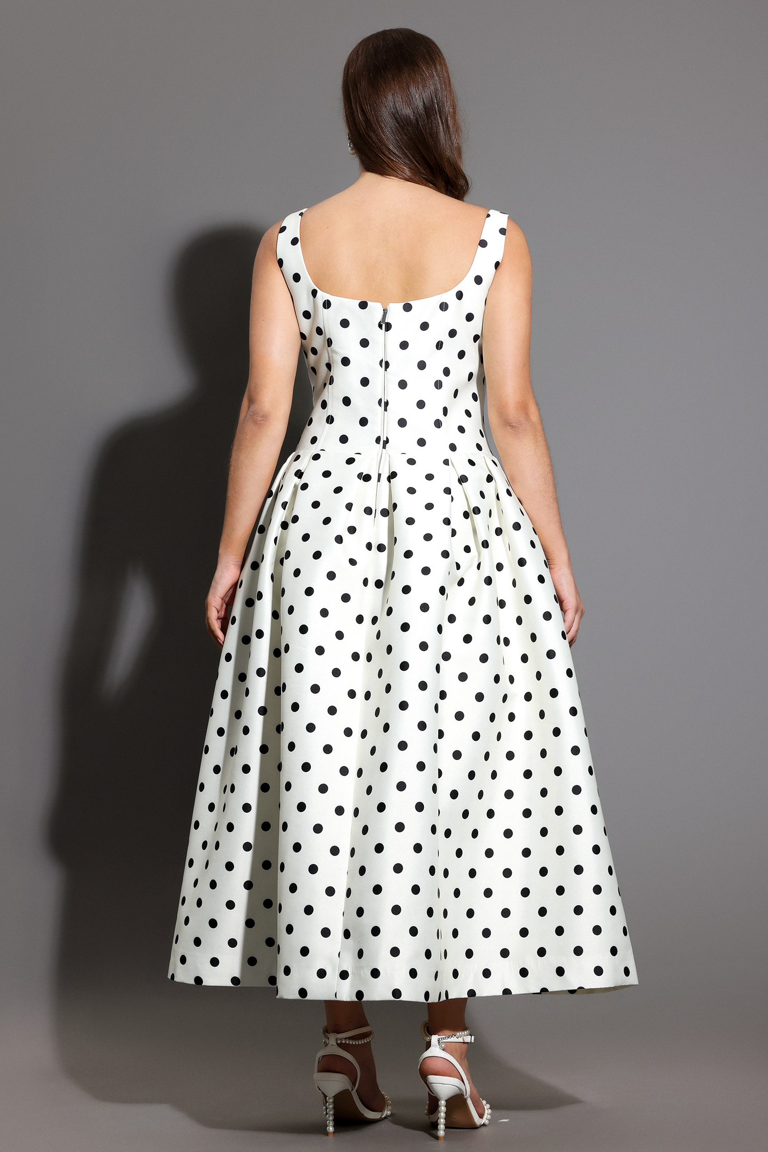 Zada Sleeveless Wave Point Maxi Dress