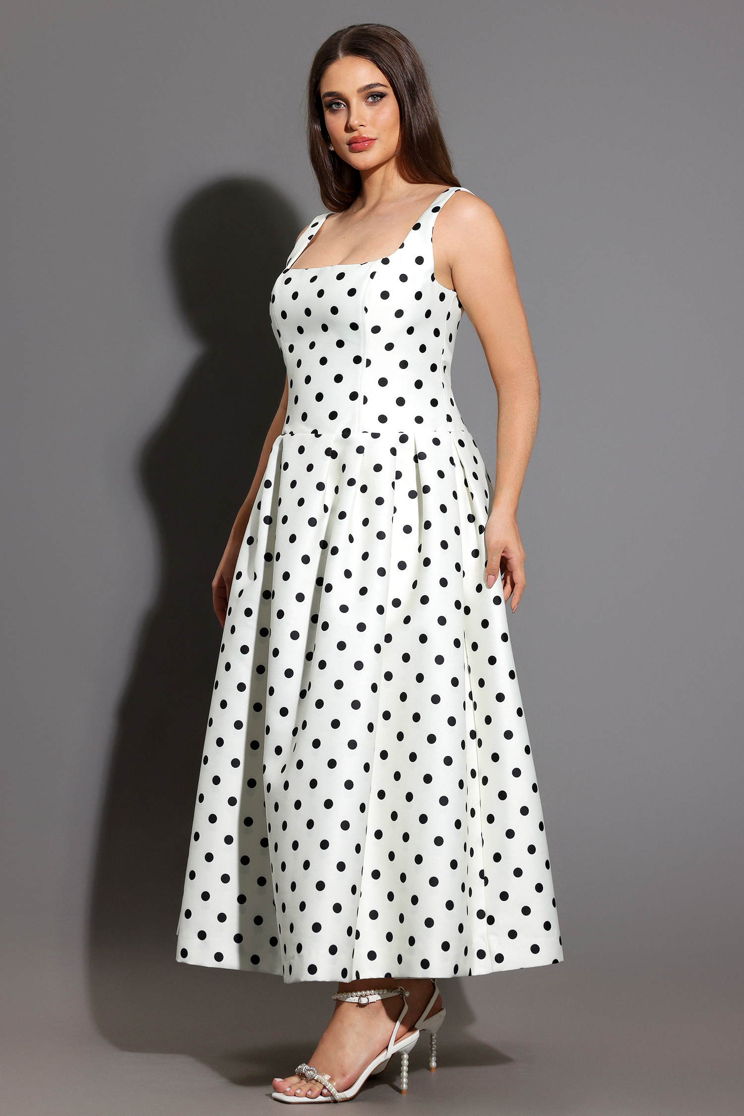 Zada Sleeveless Wave Point Maxi Dress