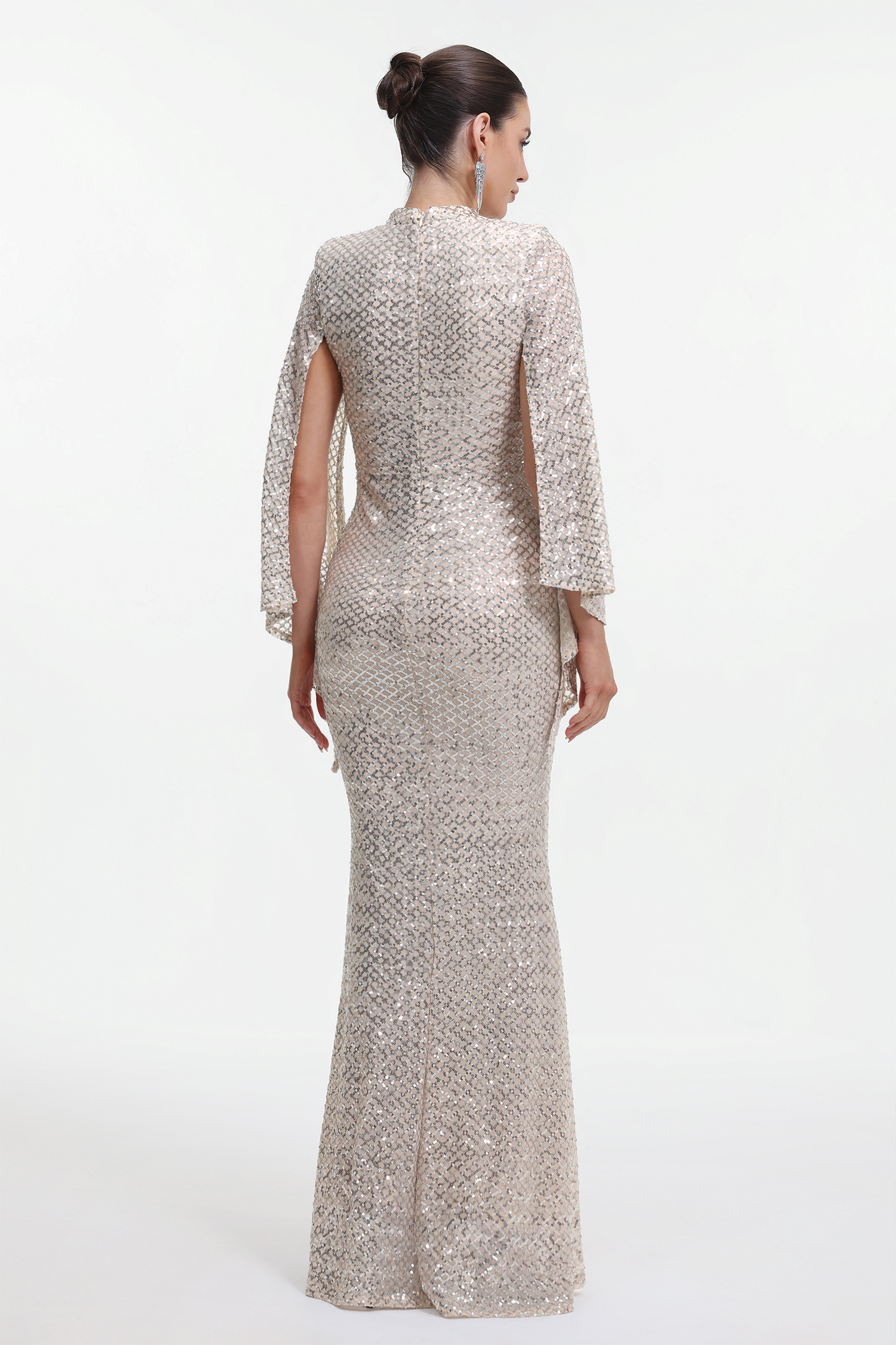 Euen Elegant Contour Cape Sleeve Sequin Maxi Dress