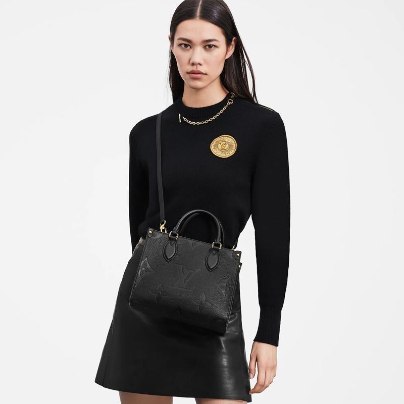 LOUIS VUITTONレディースブラックバッグ Ref:M45653