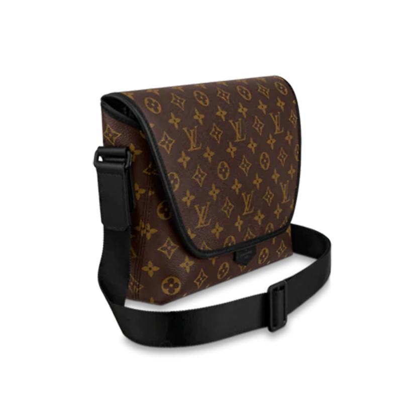 LOUIS VUITTON マグネティック・メッセンジャー Ref:M45557