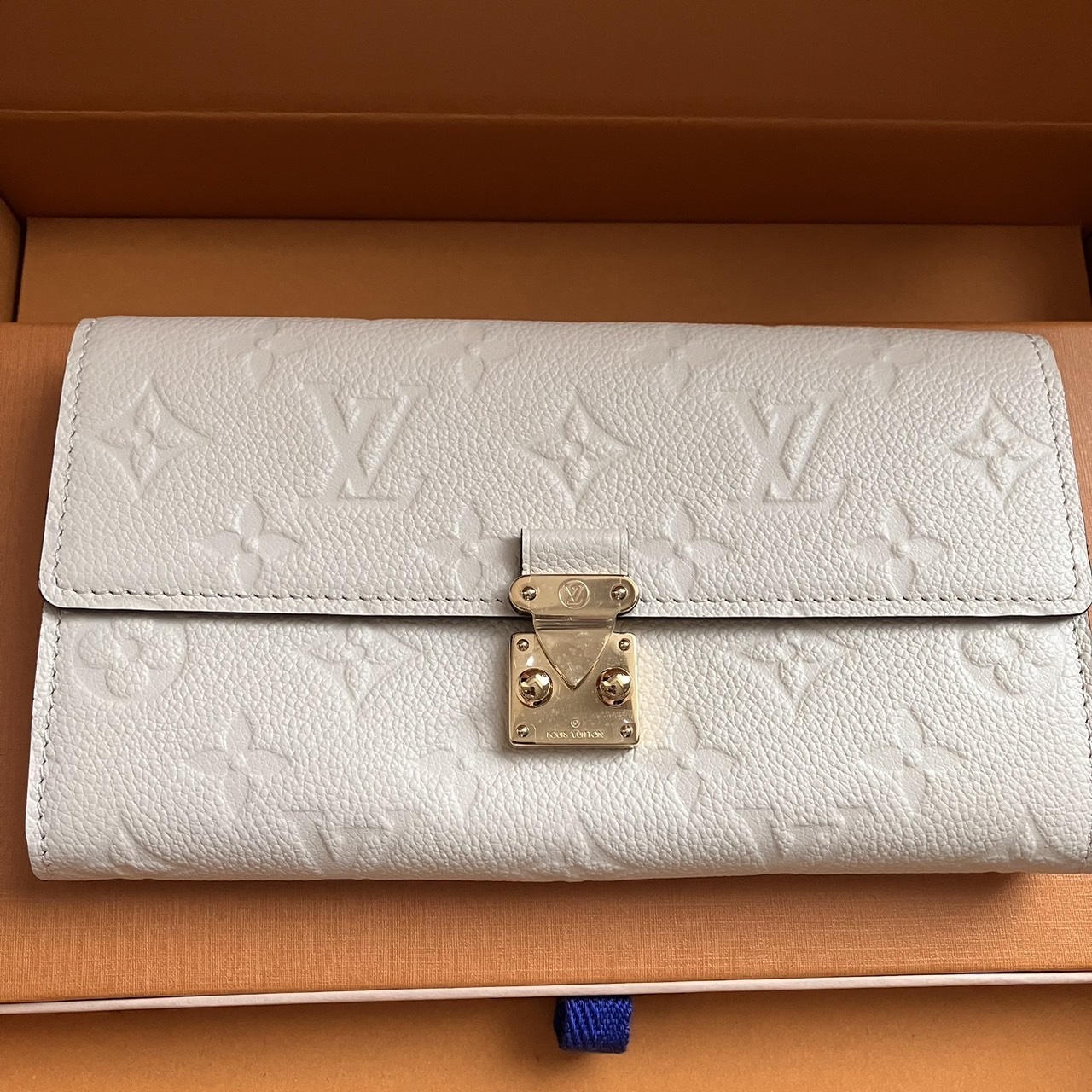 LOUIS VUITTON ポルトフォイユ サラ メティス M83276