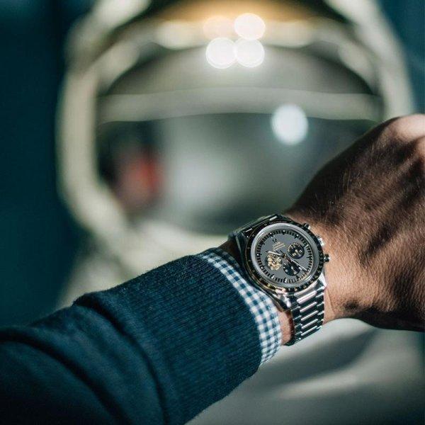 SPEEDMASTE﻿R記念モデ﻿ルコーアクシャル マスター クロノメーター クロノグラフ 42M﻿Mアポロ11号 50周年記﻿念310.20.42.50.01.00﻿1