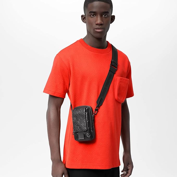 Louis Vuittonルイヴィトン ダブルフォンポーチ ショルダーM81323