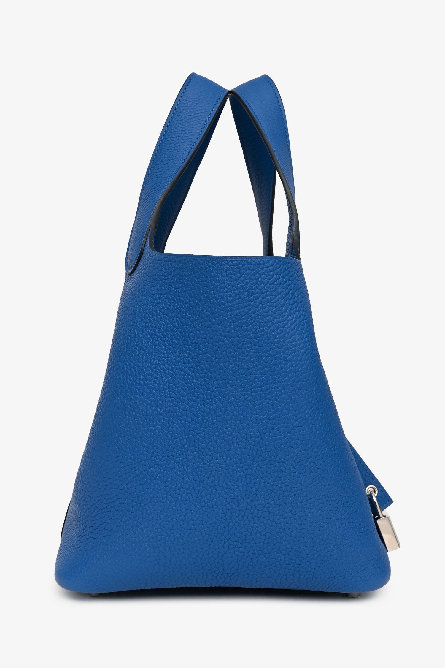 Hermès 2021年 ブルー フランス クレマンスレザー ピコタン18 パラジウム金具（PHW）。