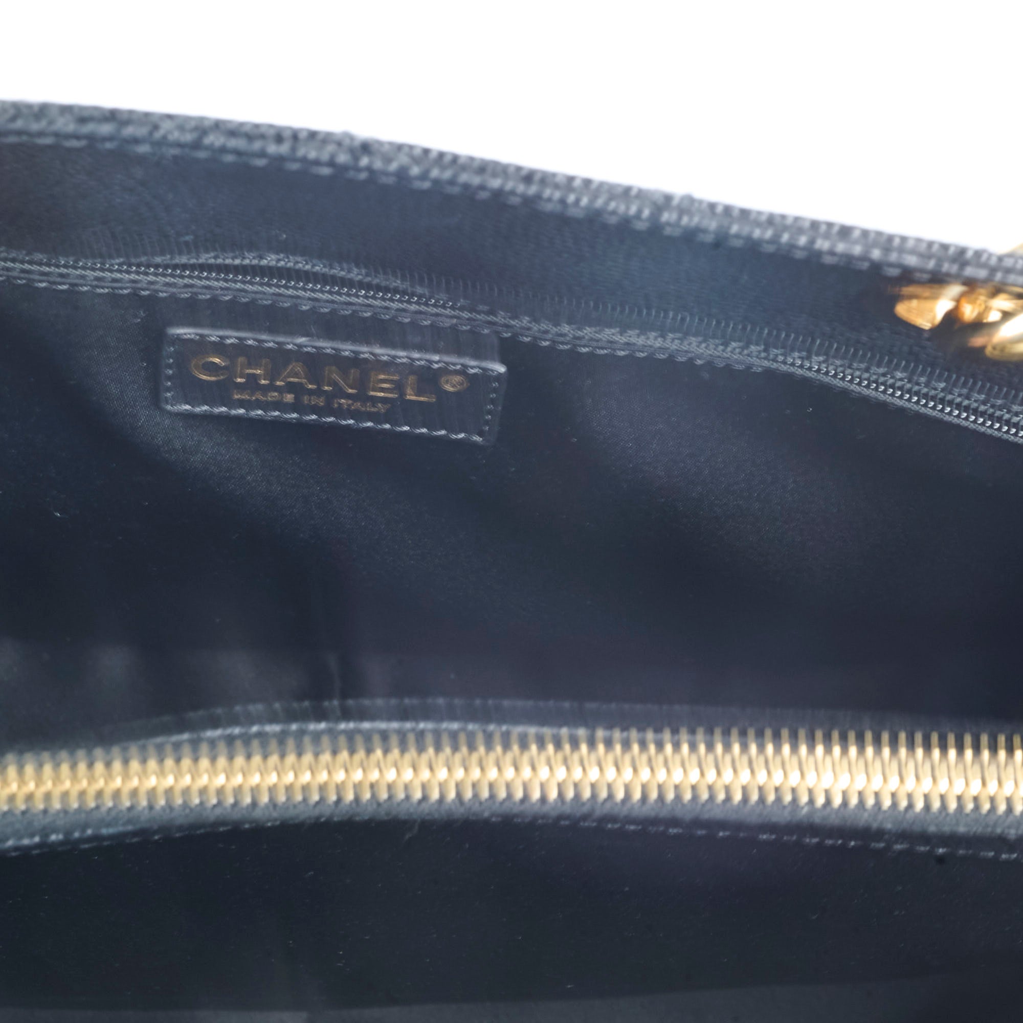 シャネル GST トート キャビア ブラック（19シリーズ）