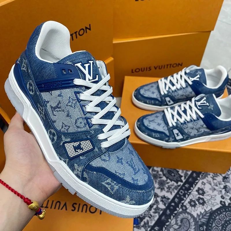 プリファードストア（特約店）「正規品保証、公式と同じデザイン」ファッションデザイン、コントラストカラーステッチ、ハイエンドな雰囲気