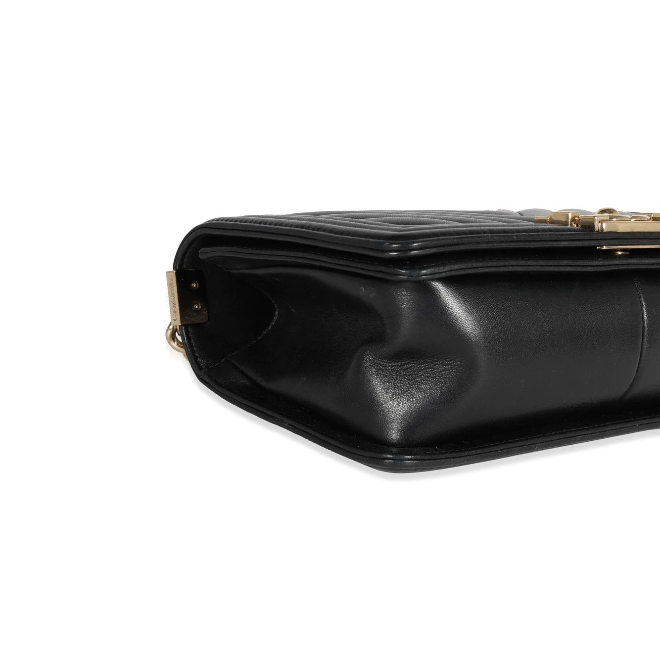 CHANEL シャネル ゴールドチェーンのショルダーバッグです