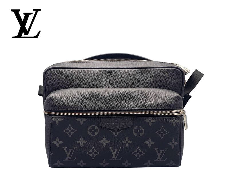 LOUIS VUITTON  アウトドア・メッセンジャー PM Ref:M30233