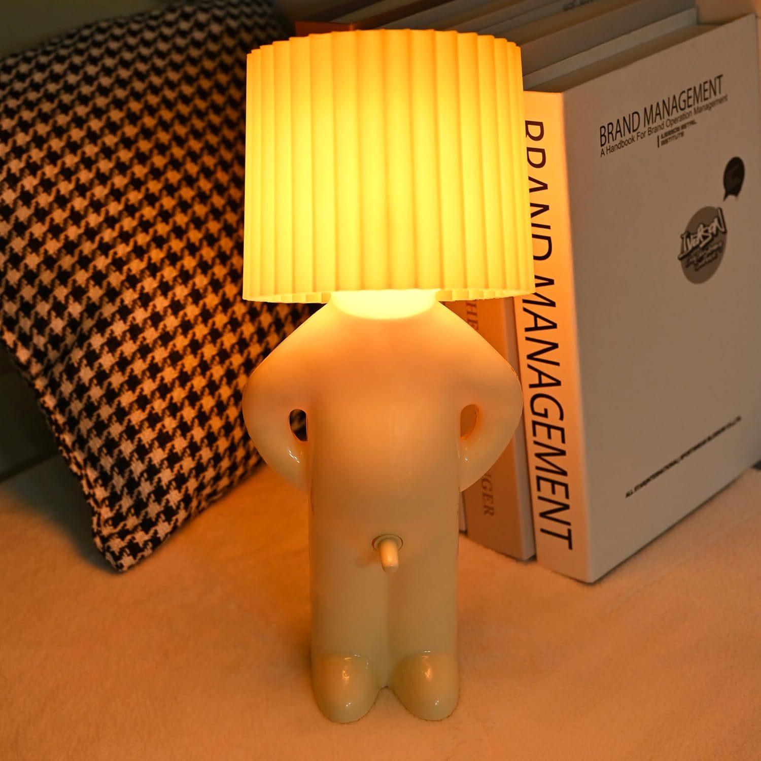 Naughty boy desk lamp