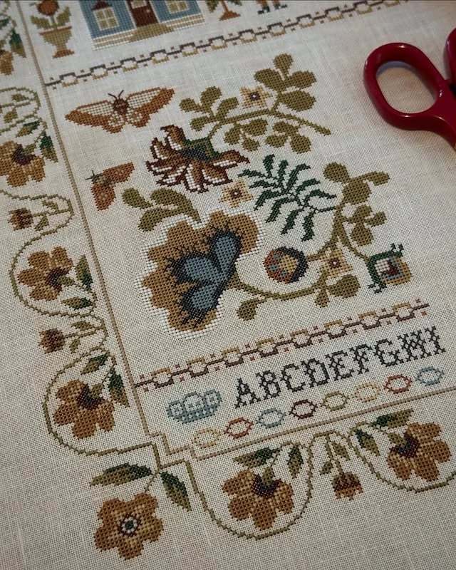 Let Love Reign Cross Stitch Kit