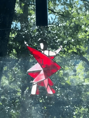 🏆Flash Sale⚡-HOT SALE - 49% OFF-💥New Elvis stained glass spinning suncatcher💃