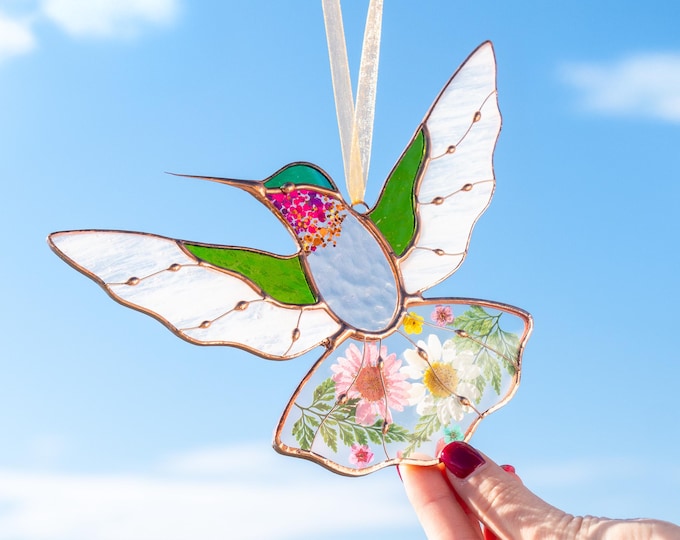 🔥LAST DAY 49% OFF -🐦‍⬛ Handmade Floral Stained Glass Hummingbird