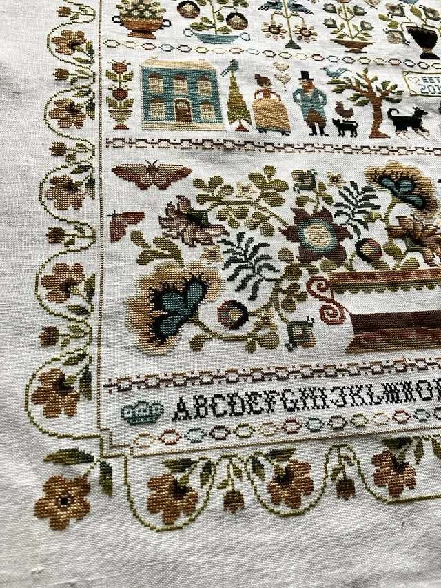 Let Love Reign Cross Stitch Kit