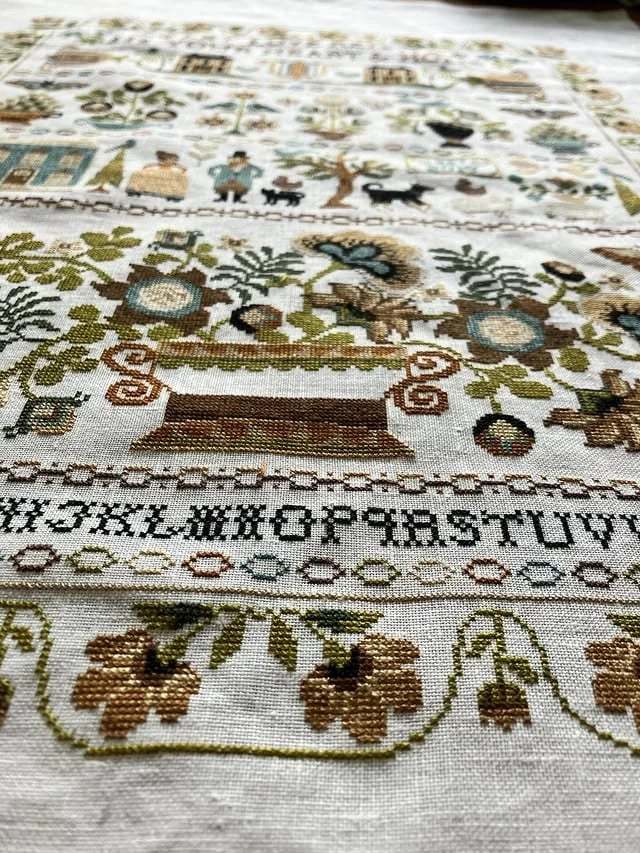 Let Love Reign Cross Stitch Kit