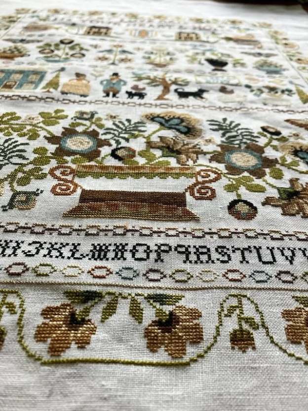 Let Love Reign Cross Stitch Kit