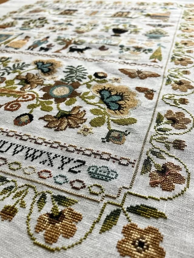 Let Love Reign Cross Stitch Kit