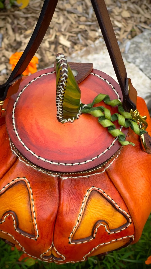 🔥HOT SALE - 49% OFF🔥-🎃The Great Purely handmade leather Pumpkin Bag