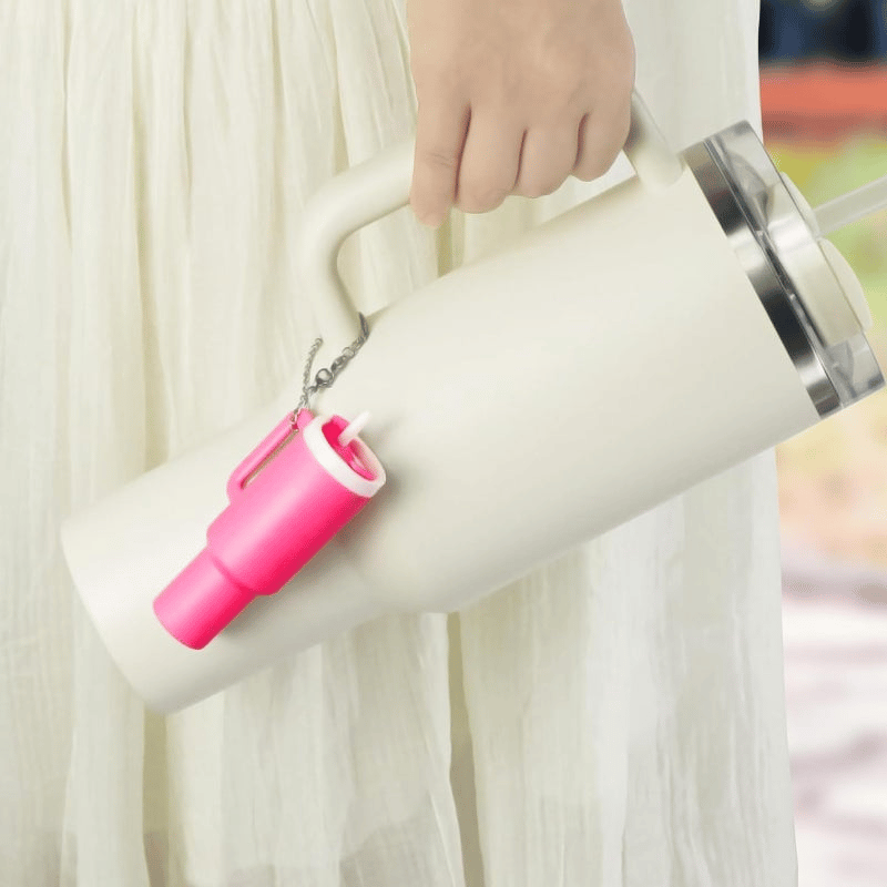 🔥HOT SALE - 49% OFF🔥Cute Mini Tumbler Ornament Keychain 💸