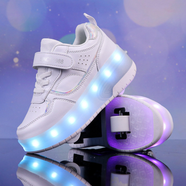 "Dual-purpose" Retractable Kids Roller Shoes with LED Lights