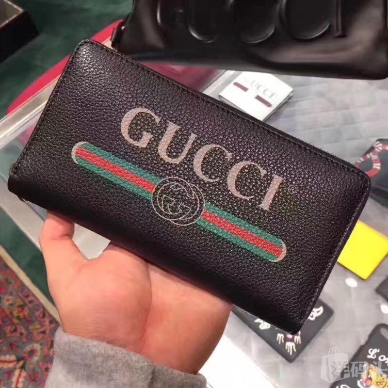 ✨箱付き美品✨グッチ　コインケース　小銭入れ　フローラ　花　ブルームス　GG ✨美品✨グッチコインケース小銭入れフローラ花ブルームスGG