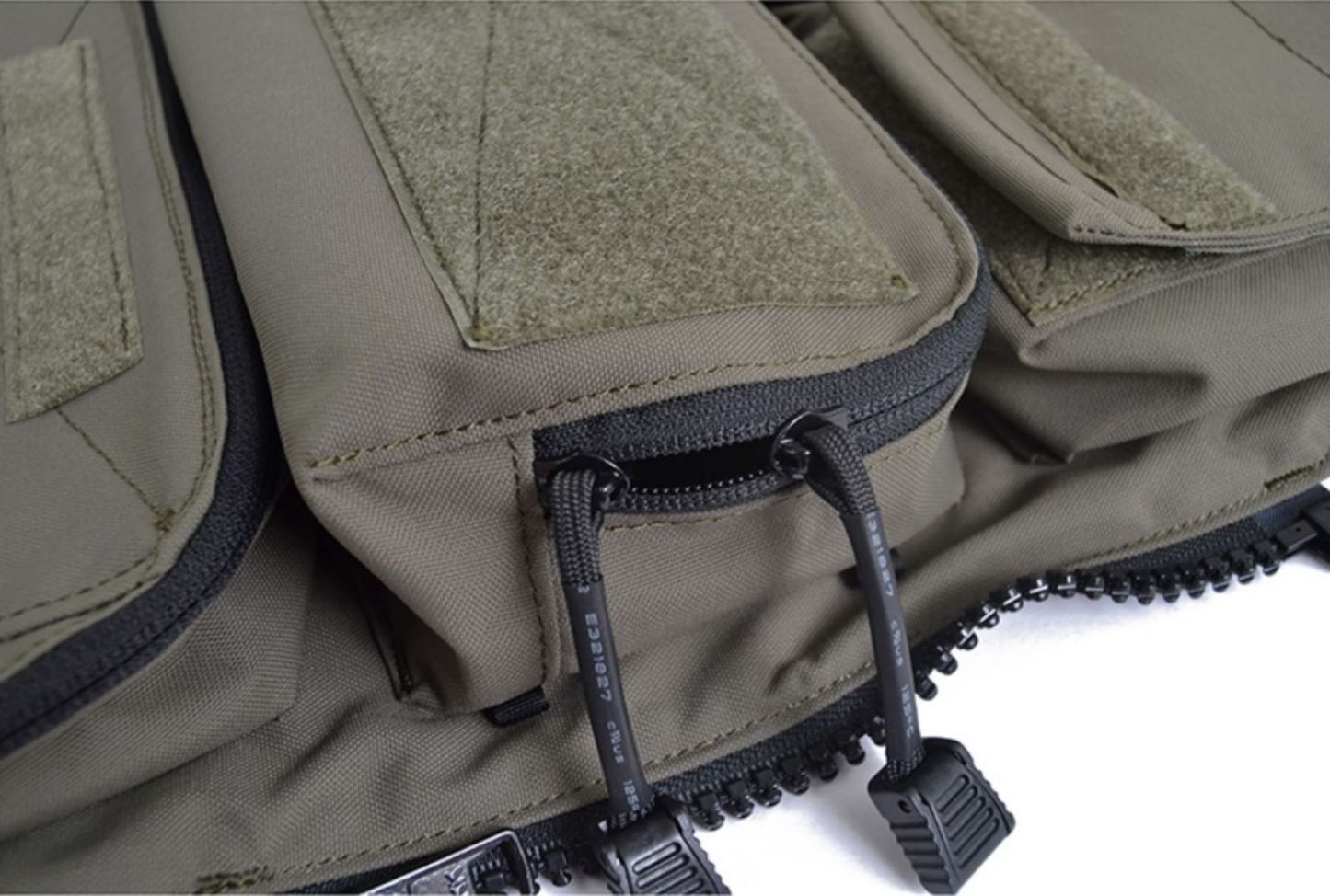 TWINFALCONS POUCH ZIP-ON PANEL 2.0 [TW-P075]