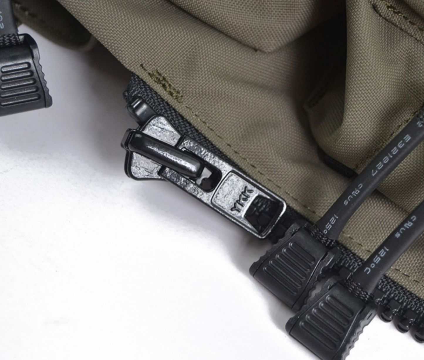 TWINFALCONS POUCH ZIP-ON PANEL 2.0 [TW-P075]