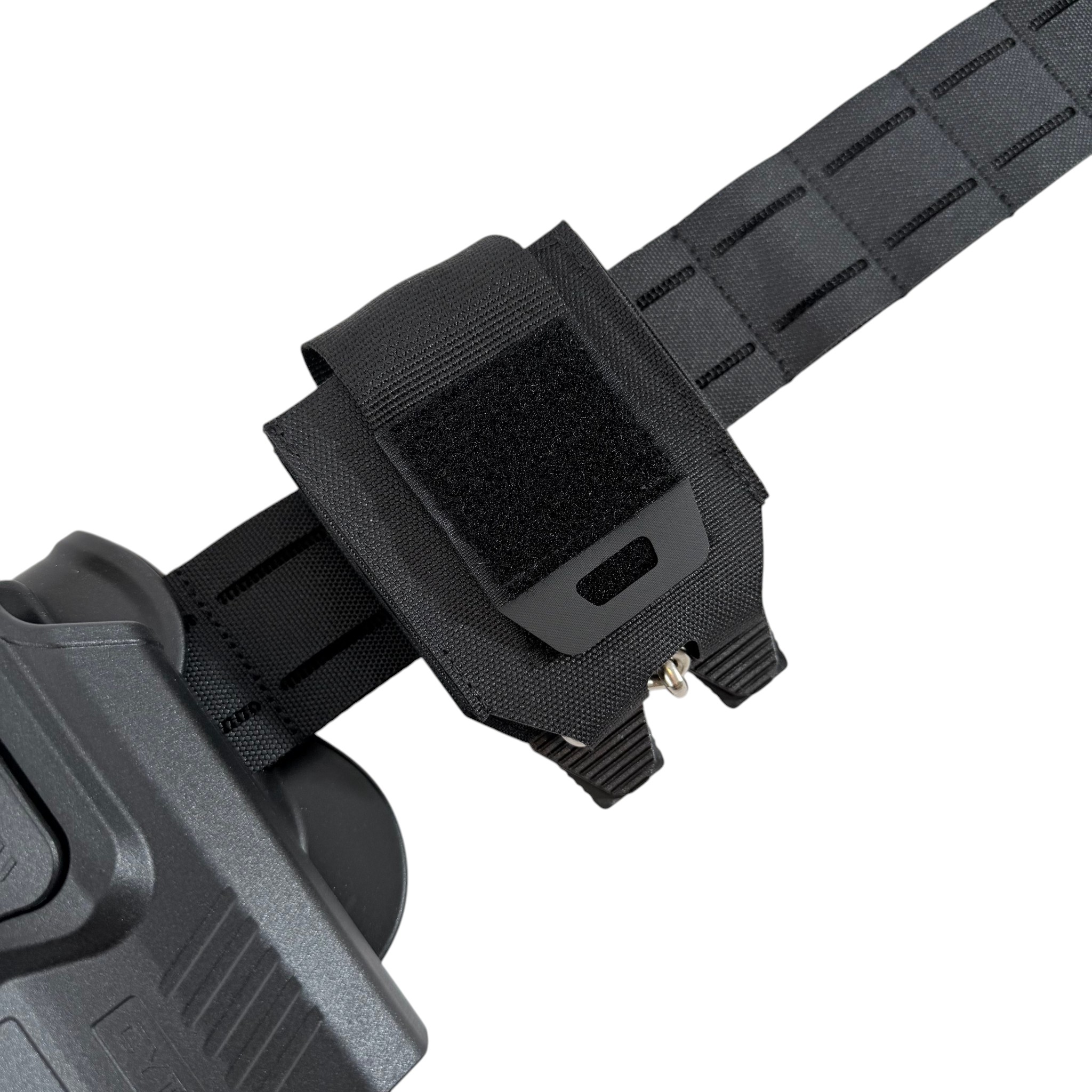 BATTLE GEAR LASER-CUT HANDCUFF POUCH [BAT-P181]