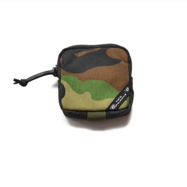 TWINFALCONS EARPHONE POUCH [TW-P041]