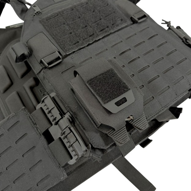 BATTLE GEAR LASER-CUT HANDCUFF POUCH [BAT-P181]