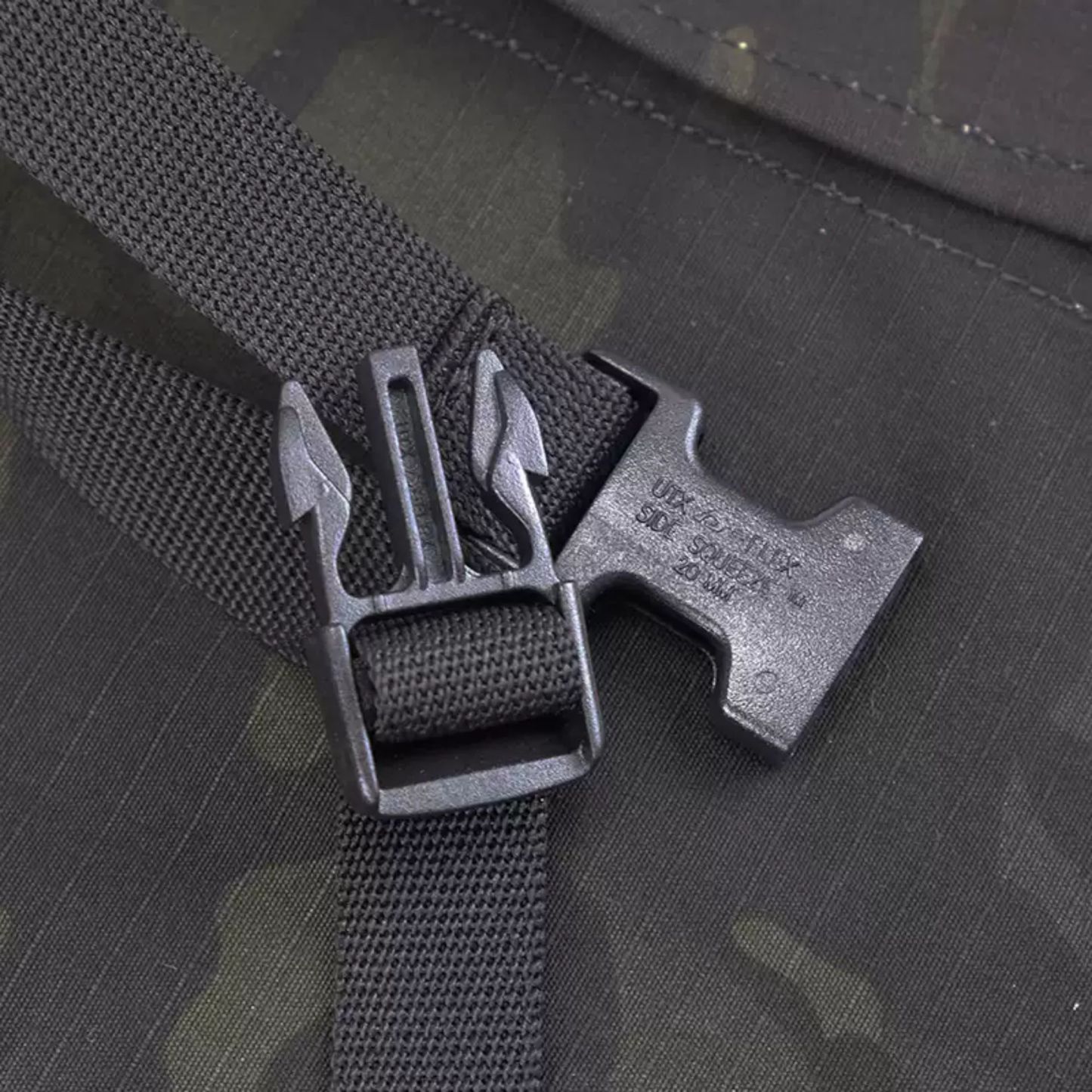 TWINFALCONS TACTICAL APRON[TW-OT16]