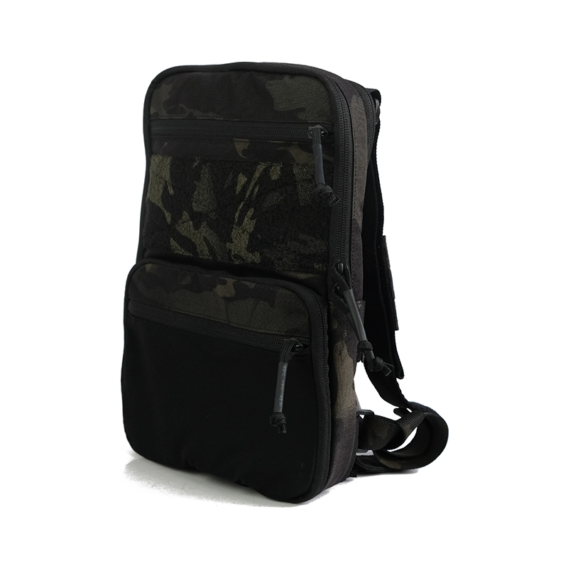 TWINFALCONS DELUSTERING COMPRESS HYDRATION BLADDER BACKPACK