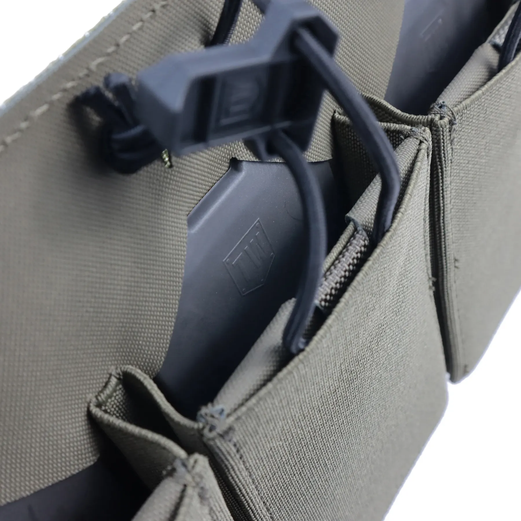 TWINFALCONS TRIPLE RIFLE MAG PLACARD