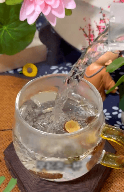 06.gif