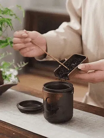 Portable purple clay dragon and phoenix teapot set