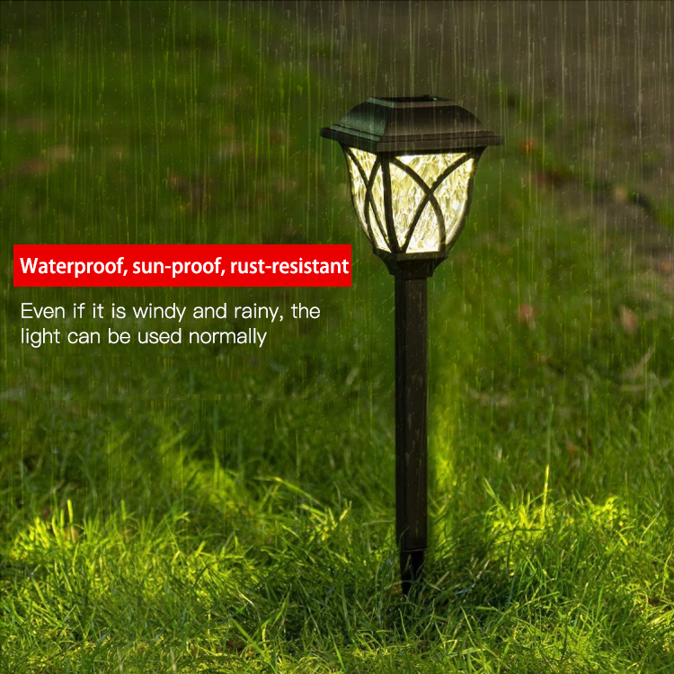Solar powered pathway light